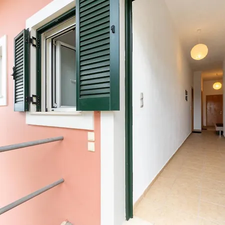 Geomarhouse 1 Apartament *